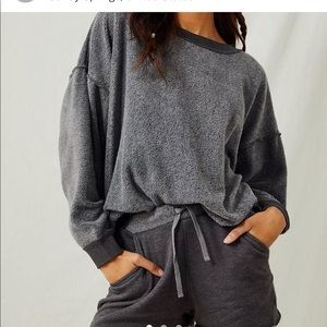 free people nwt lounge two piece set. super soft and comfy